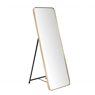 Espejo de pie con marco dorado de canto redondo. 50x150cm