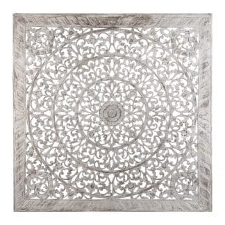 Panel decorativo cuadrado eleonora, en color blanco decapado, de estilo provenzal. Fabricado en madera dm.