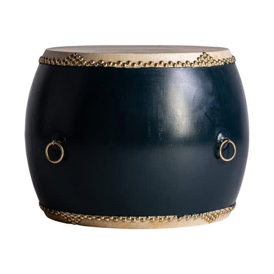 Taburete drum, en color azul marino envejecido, de estilo oriental. Fabricado en madera de olmo.