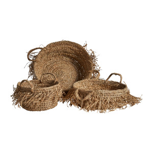 Cesto j 3 Nazombe de estilo clásico fabricado en fibra natural en color marrón.