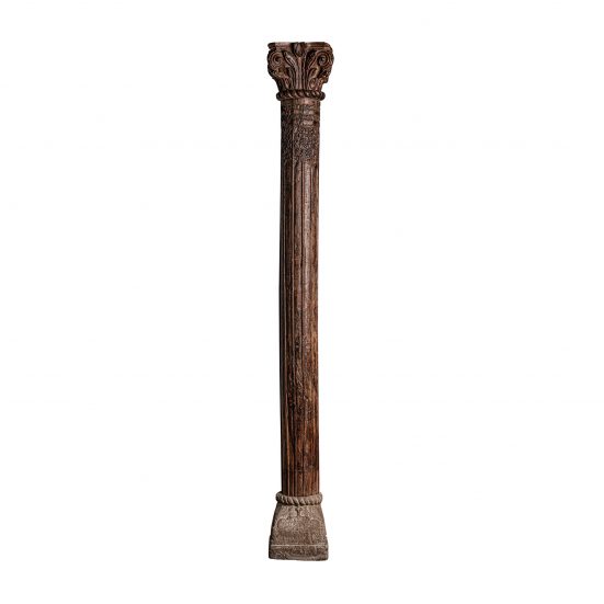 Columna daph, en color marrón envejecido, de estilo étnico. Fabricado en madera de teka. Producto desmontable.