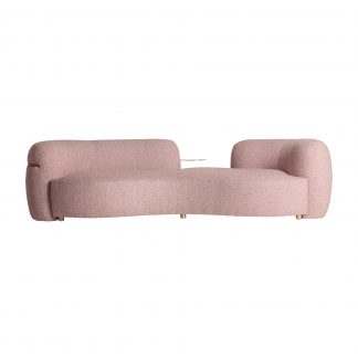 Sofá bytow, en color rosa palo, de estilo art deco. Fabricado en madera de pino, combinado con acero y madera dm.