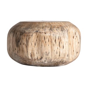 Mesa de centro dharm de estilo étnico, fabricado en madera de tamarindo en color marrón con acabado envejecido.