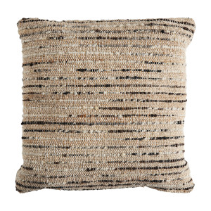 Cojín Mittet de estilo boho, fabricado en lana en color tonos claros, combinado con yute y algodón. Producto desenfundable.