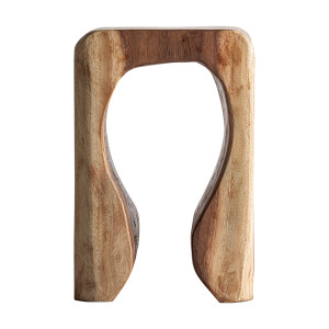 Mesa auxiliar rimini de estilo étnico, fabricado en madera suar en color marrón.