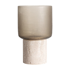 Portavela jasha, en color crema, de estilo contemporáneo. Fabricado en mármol, combinado con cristal. Producto desmontable.