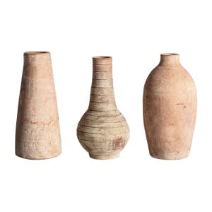Jarrón j 3 de estilo clásico, fabricado en terracota en color tonos en marrón.