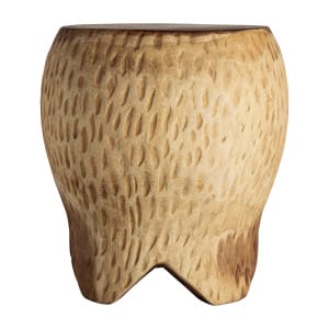 Mesa de centro Gairo de estilo étnico, fabricado en madera suar en color tonos en marrón con acabado tallado.