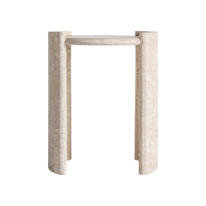 Mesa auxiliar Thiennes de estilo art deco, fabricado en travertino en color beige.