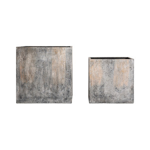 Macetero j 2 Arvit de estilo industrial, fabricado en terracota en color tonos neutros con acabado patina. Producto apilable.