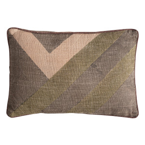 Cojín Anzaty de estilo clásico, fabricado en yute en color beige, combinado con fibra natural en color tonos en verde. Producto desenfundable.