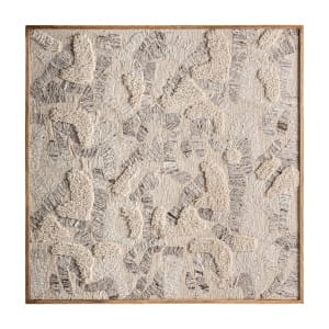 Cuadro Bram de estilo contemporáneo, fabricado en madera de mango en color tonos claros con acabado artesanal, combinado con algodón en color beige y madera de pino en color marrón claro.