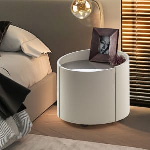 IZA- MESITA NOCHE- CAQUI