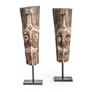 Figura decorativa j 2 Primitivo de estilo étnico, fabricado en hierro en color marrón, combinado con madera de acacia.