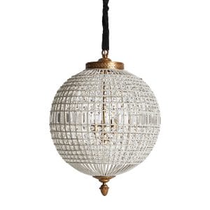Lámpara de colgar Pluwig de estilo art deco, fabricado en latón en color oro, combinado con cristal en color transparente y aluminio. Producto desmontable.
