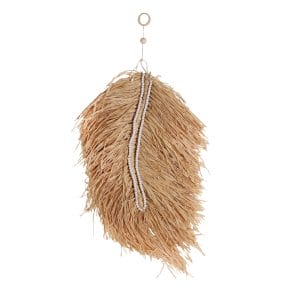 Panel decorativo irregular kasses de estilo boho, fabricado en rafia en color marrón.