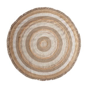 Alfombra redonda ela de estilo boho, fabricado en yute en color tonos en marrón.
