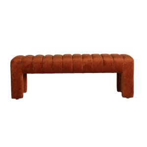 Pie de cama rectangular halle de estilo contemporáneo, fabricado en terciopelo en color ambar, combinado con madera contrachapada y espuma.