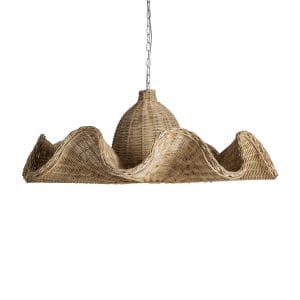 Lámpara de colgar Duna de estilo boho, fabricado en ratán en color marrón.