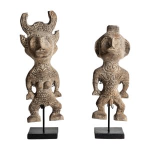 Figura decorativa j 2 Tum de estilo étnico, fabricado en madera de mango en color marrón con acabado envejecido, combinado con hierro en color negro.