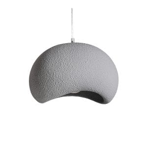 Lámpara de colgar Tavira de estilo contemporáneo, fabricado en cemento de resina en color gris con acabado rugoso, combinado con acero en color plata.