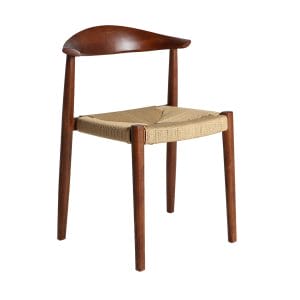 Silla Zelhem de estilo nórdico, fabricado en madera de haya en color marrón, combinado con cuerda en color beige.