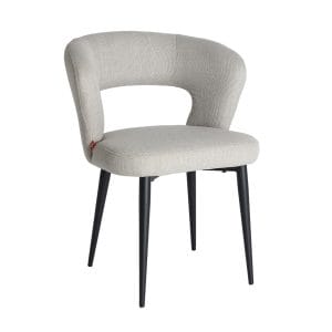 Silla Flagnac de estilo contemporáneo, fabricado en poliéster en color beige, combinado con madera contrachapada en color negra y hierro en color negro. Producto desmontable.