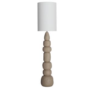 Lámpara de pie Globa de estilo contemporáneo, fabricado en resina en color beige, combinado con poliéster en color blanco roto. Producto desmontable.