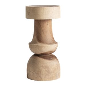 Taburete Kalandi de estilo étnico, fabricado en madera suar en color marrón.