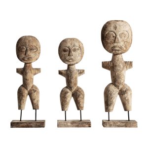 Figura étnica j 3 Lakshmi de estilo étnico, fabricado en madera tropical en color marrón con acabado envejecido.