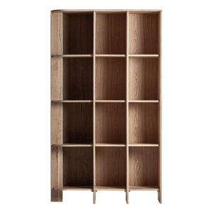 Estanteria Nara, fabricado en madera roble en color marrón.