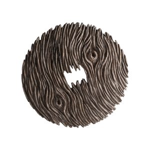Panel decorativo Ramesh de estilo étnico, fabricado en madera suar en color marrón.