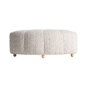 Módulo sofá reposapiés boubiers de estilo contemporáneo, fabricado en madera de pino en color marrón claro con acabado natural, combinado con poliéster en color blanco roto con acabado jaspeado y espuma. Compatible con: 34679.
