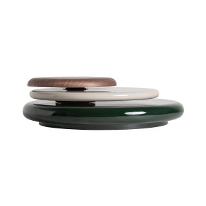 Mesa de centro Hrob de estilo contemporáneo, fabricado en madera dm en color marrón con acabado mate, combinado con madera contrachapada en color blanco roto con acabado lacado en color verde con acabado lacado. Producto extensible.
