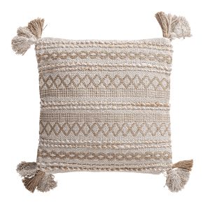 Cojín cuadrado amira de estilo shabby chic, fabricado en algodón en color tonos en marrón, combinado con yute y poliéster. Producto desenfundable.