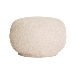 Puff Ligerz de estilo contemporáneo, fabricado en poliéster en color beige, combinado con madera de álamo en color marrón claro y espuma en color blanco.