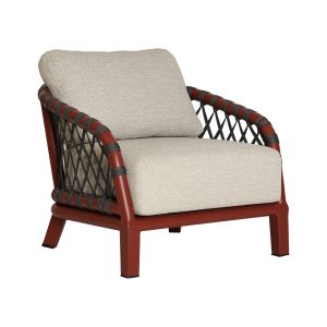 Sillón Mosnay de estilo contemporáneo, fabricado en poliéster en color beige, combinado con aluminio en color rojo y cuerda sintética en color negro.
