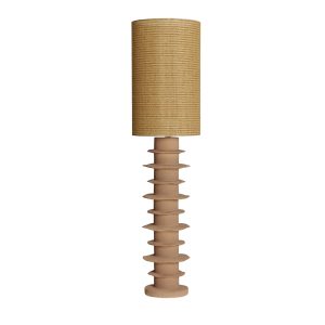 Lámpara de pie Laigne de estilo contemporáneo, fabricado en cerámica en color beige, combinado con rafia en color marrón. Producto desmontable.